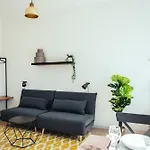 The Rix Studios&Suites near SBahn Neukölln